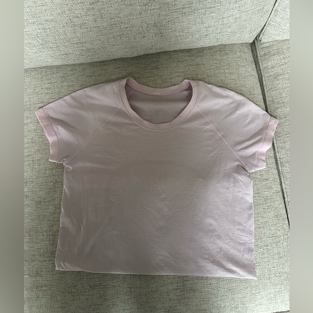 Lululemon swiftly tech - short sleeve